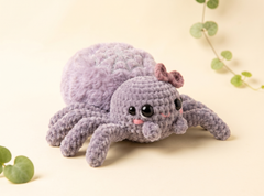 Spider Crochet Pattern – Bitsy the Web Spinner