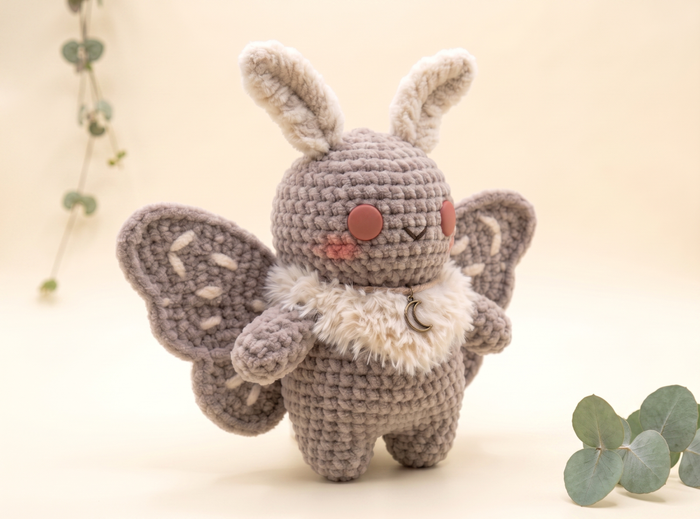 Amigurumi Crochet Pattern — Vesper the Mothman