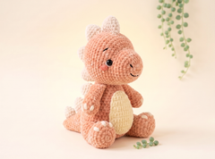 Dinosaur Crochet Pattern – Sol the Stegosaurus