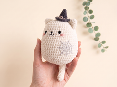 Halloween Cat Crochet Pattern – Sable, Rusty & Webster