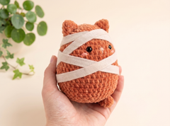 Halloween Cat Crochet Pattern – Sable, Rusty & Webster